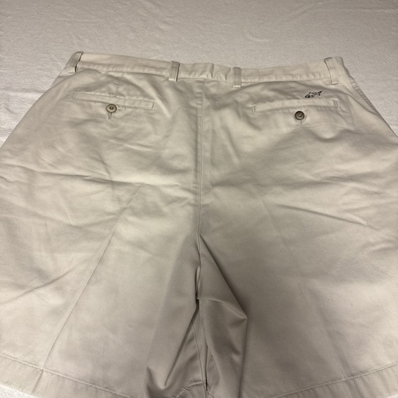 Greg Norman Men's Pleated Size 38/large Shark Golf Shorts. Pockets And Zipper. - Picture 3 of 4